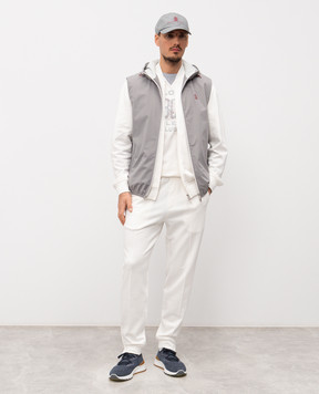 Brunello Cucinelli Gray vest with emblem MM49A7450G