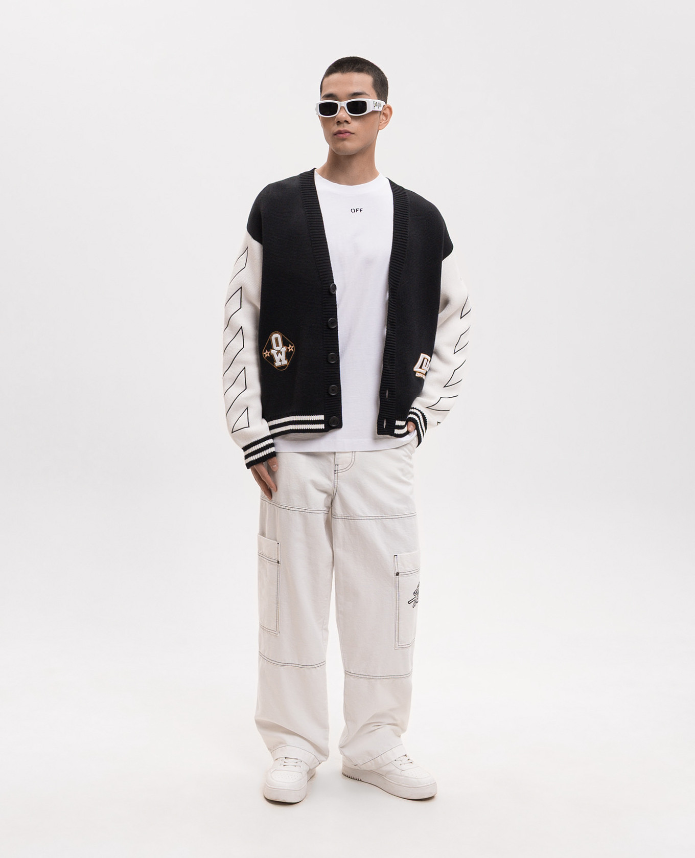 

White cargo pants with logo embroidery Off-White
