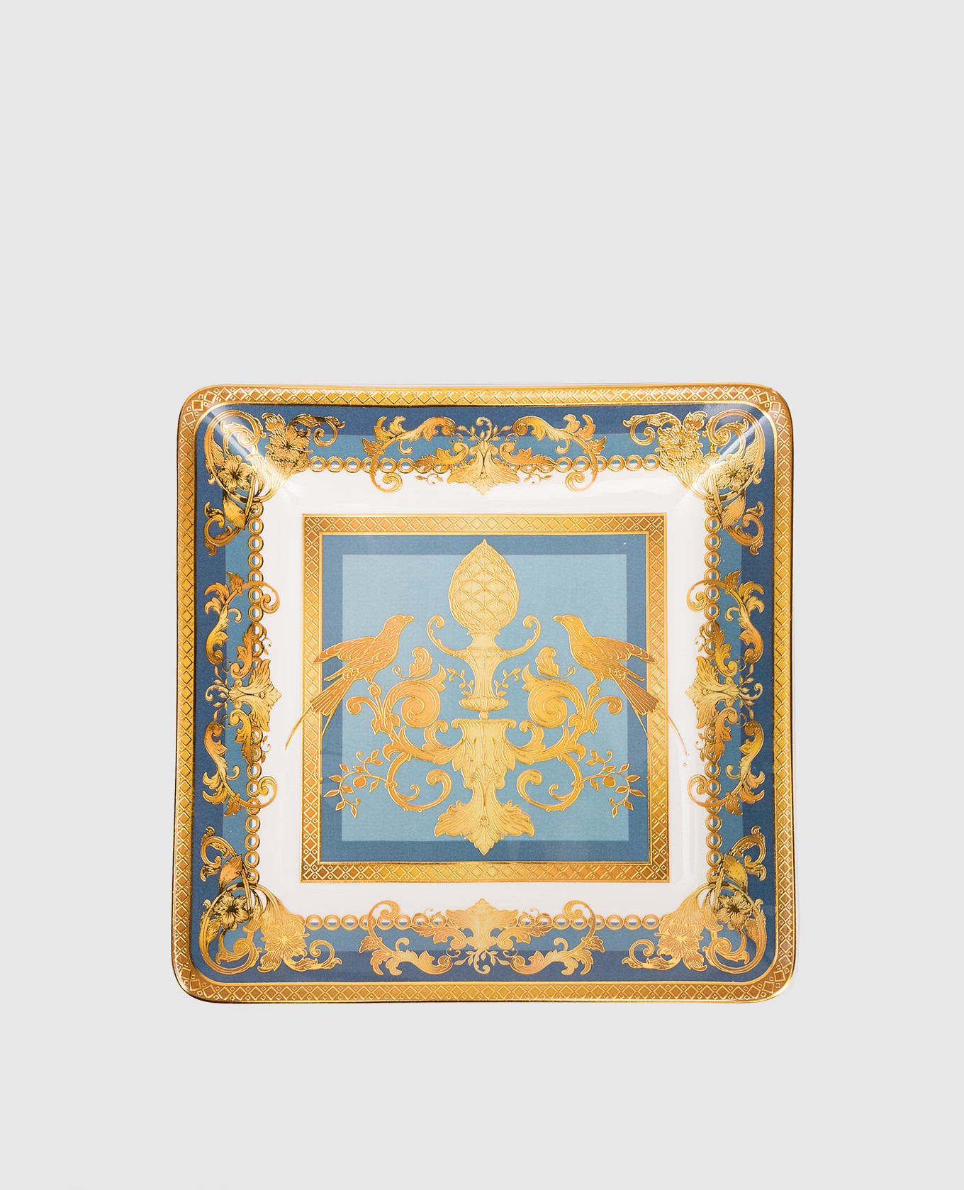 

Minerva porcelain plate Baci Milano, White