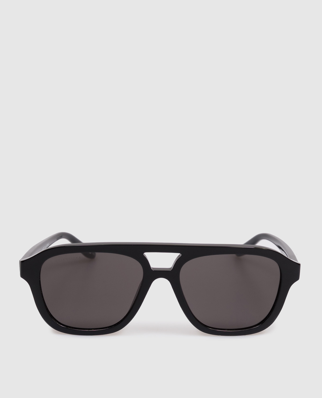 Black Daily sunglasses with logo