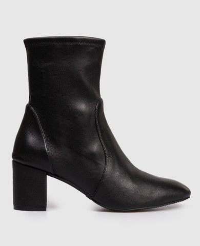 Stuart Weitzman