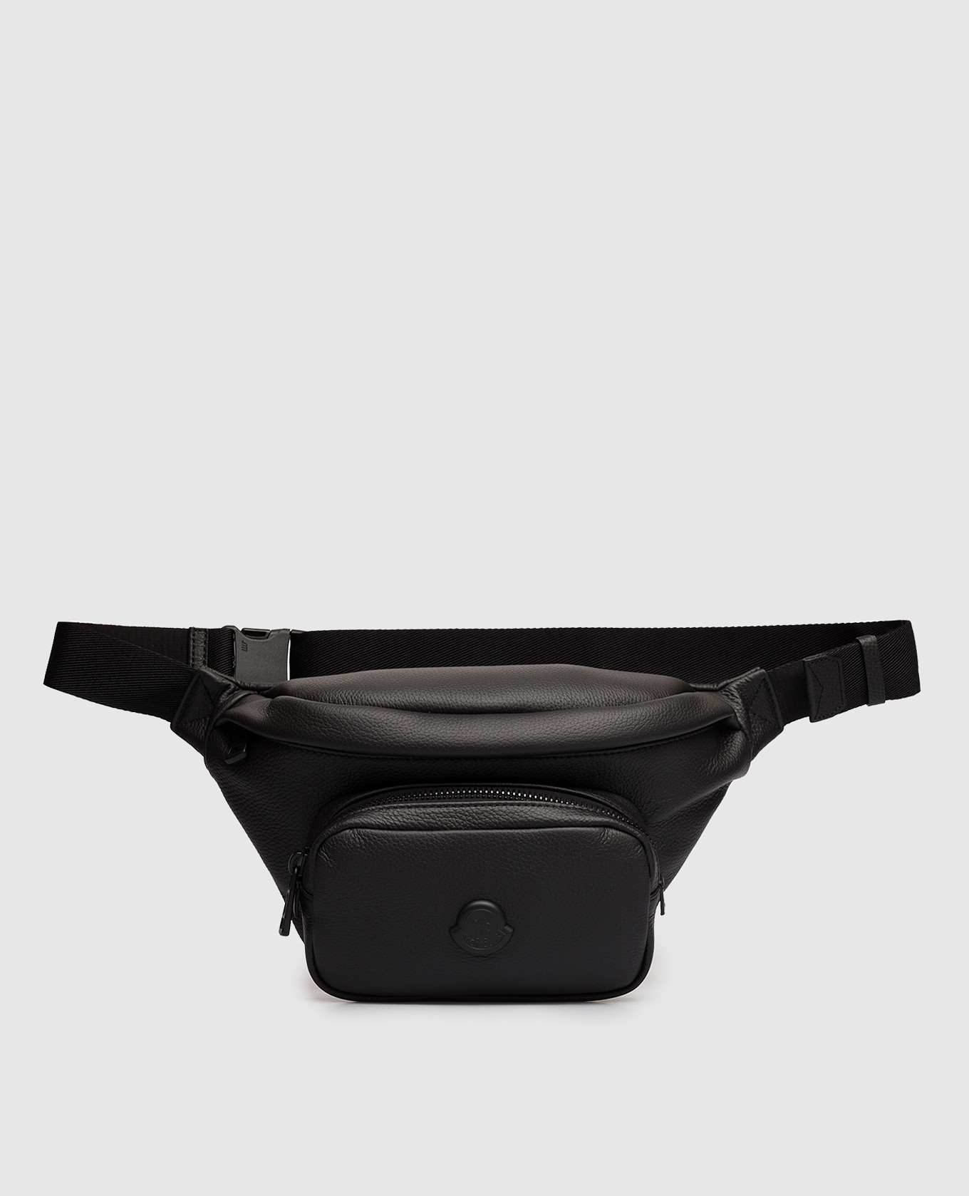 

Durance Black Leather Belt Bag Moncler