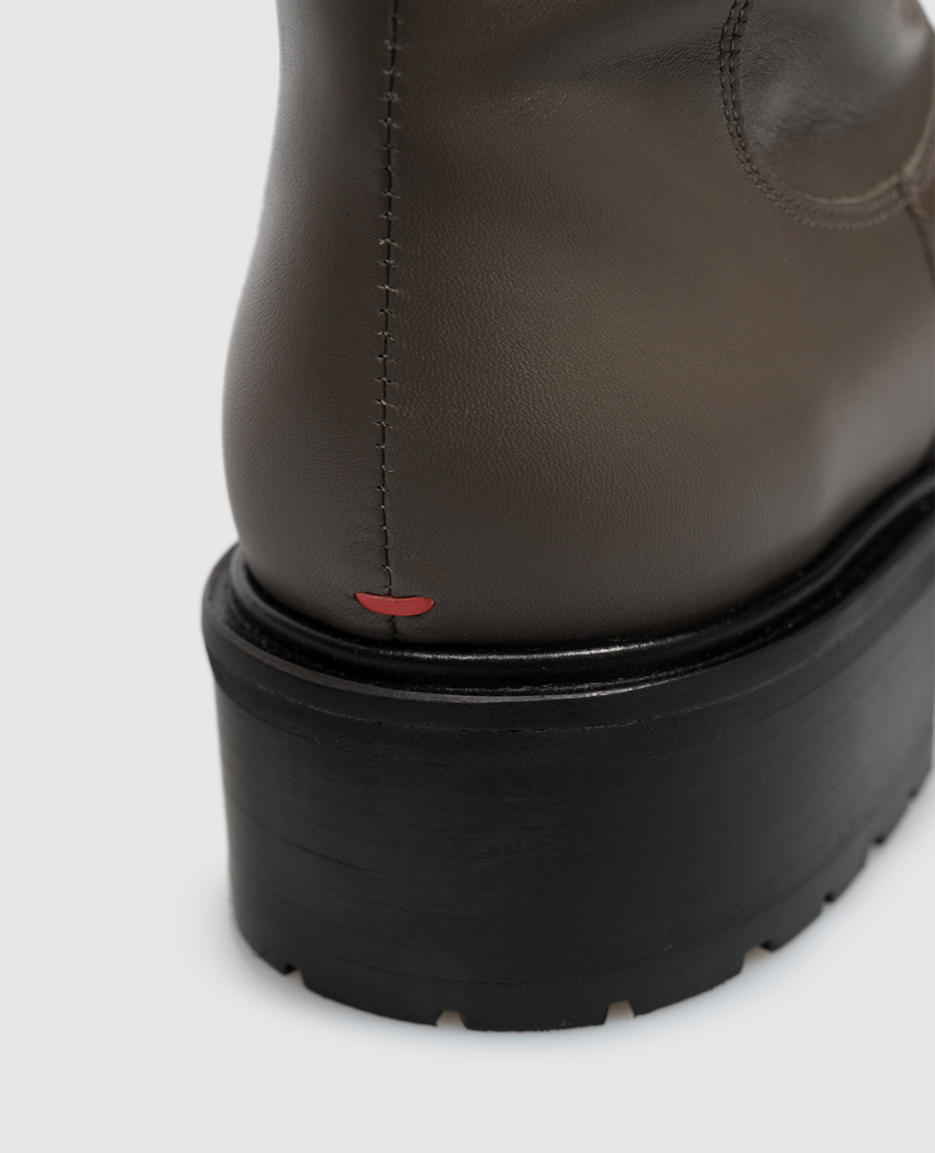 Brown leather Henry boots Aeyde 5