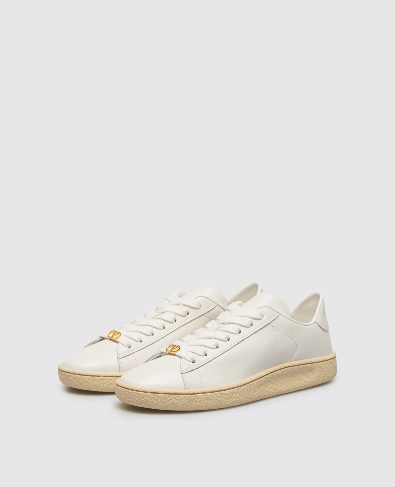 

Royco white leather sneakers Valentino