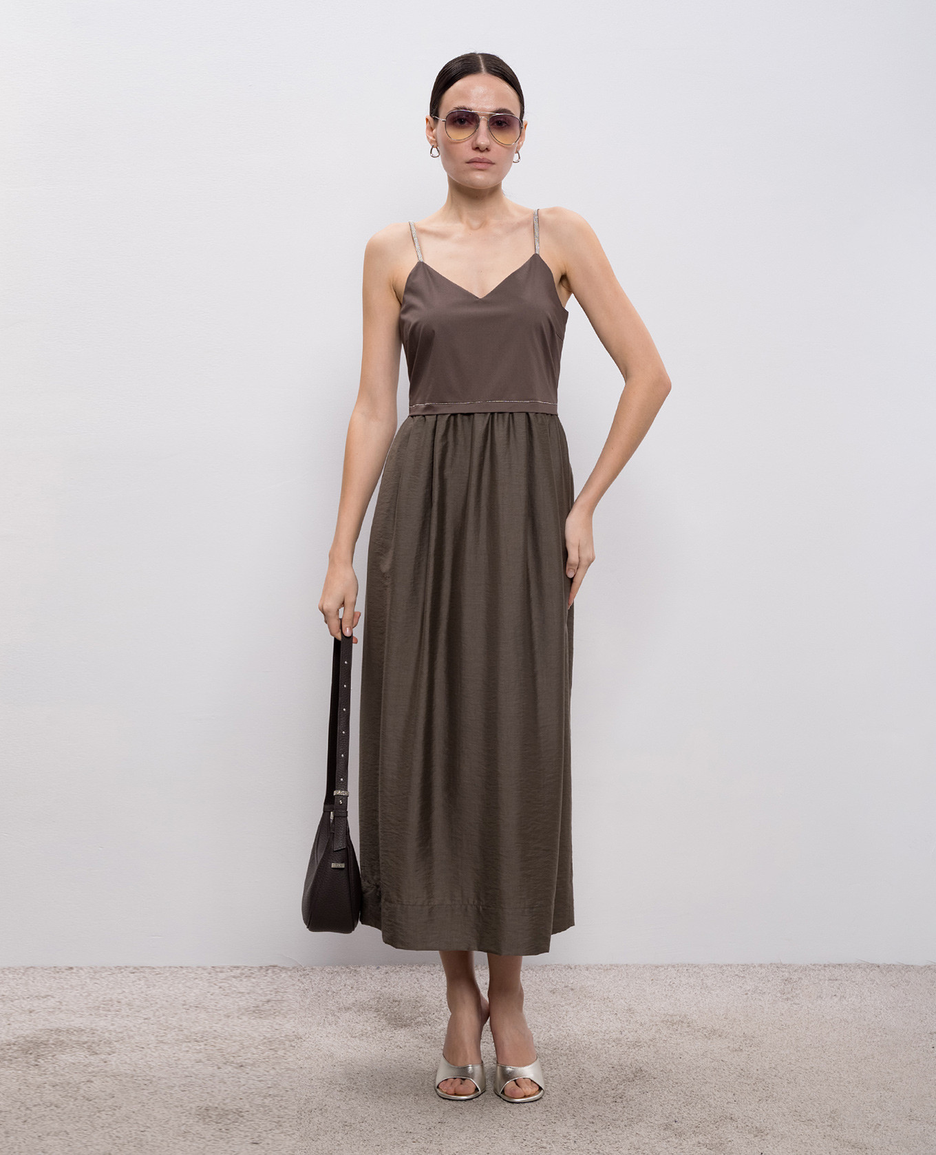 

Brown midi dress with chain Peserico