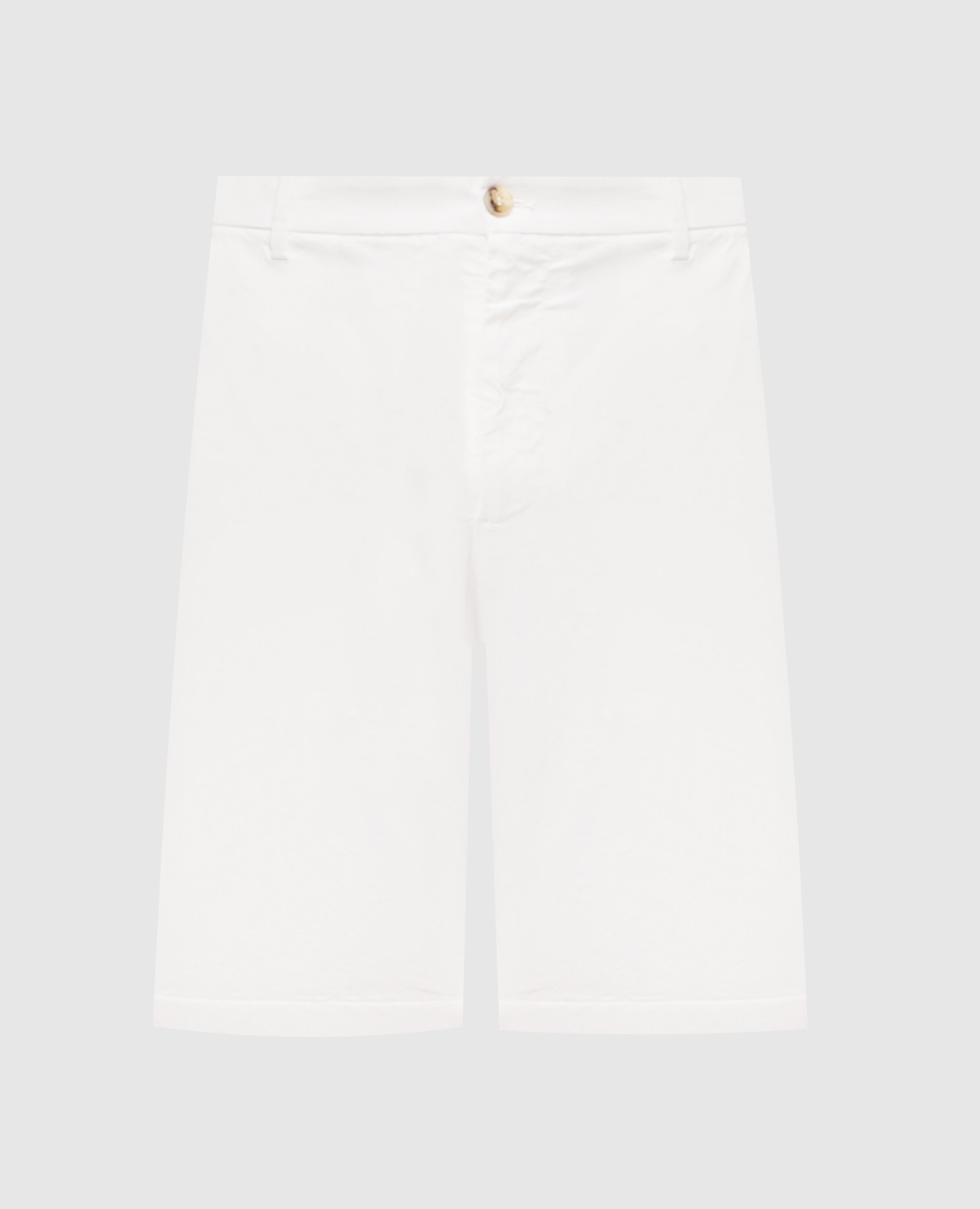 White shorts with cotton