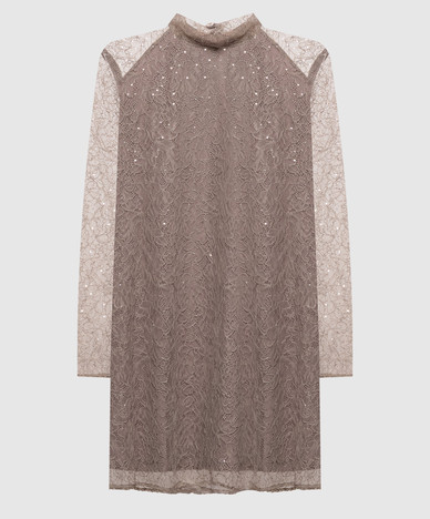 Robe beige à dentelle