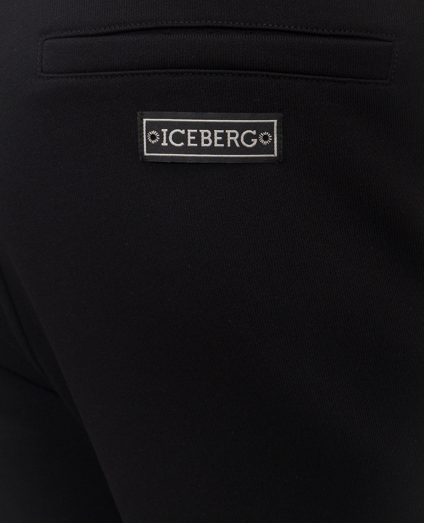 Black joggers with logo patch Iceberg 5