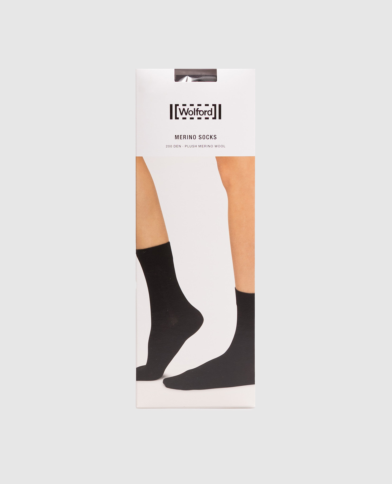 Black socks with 200 den wool