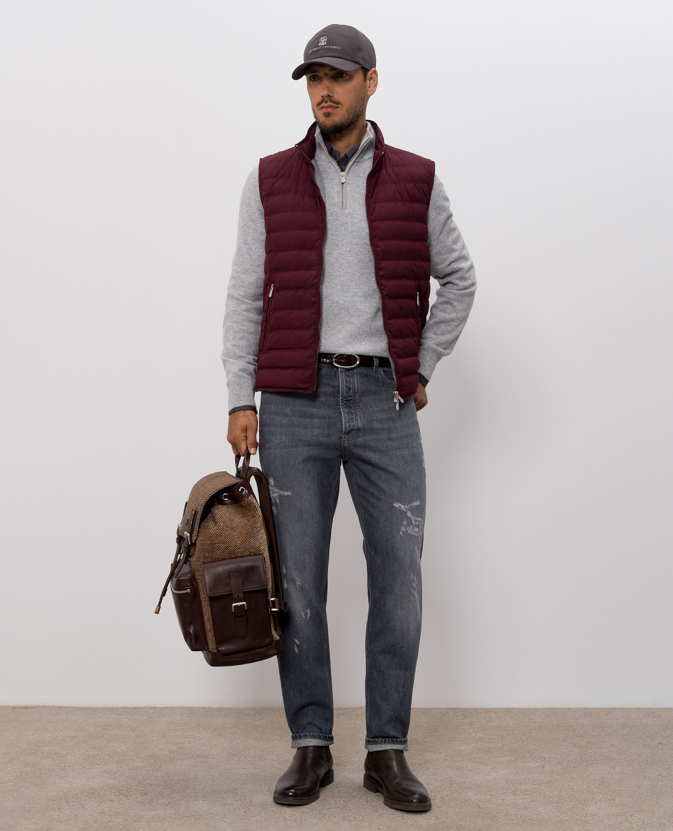 Blue jeans with holes Brunello Cucinelli 2