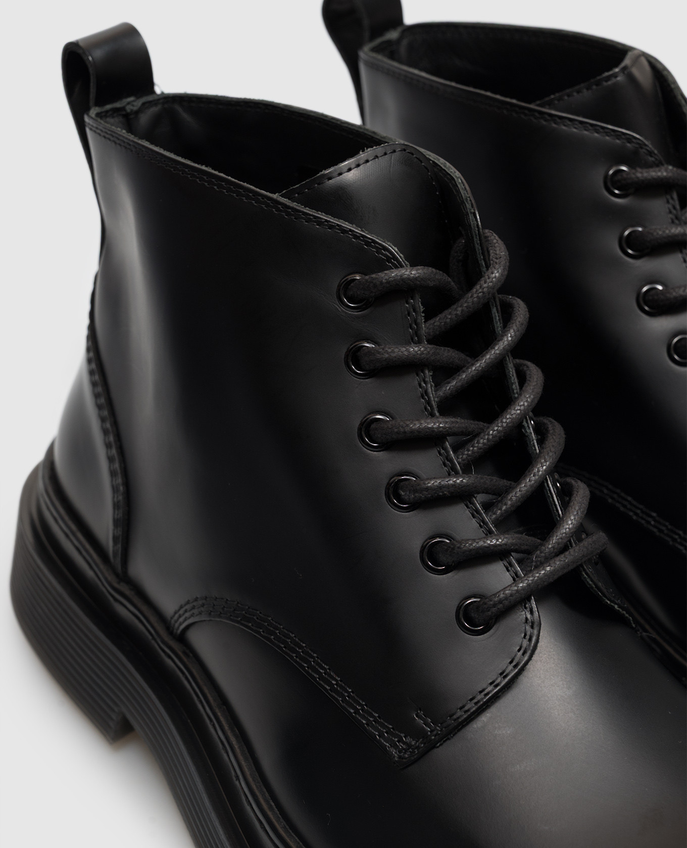 Black leather boots Ami Paris 5