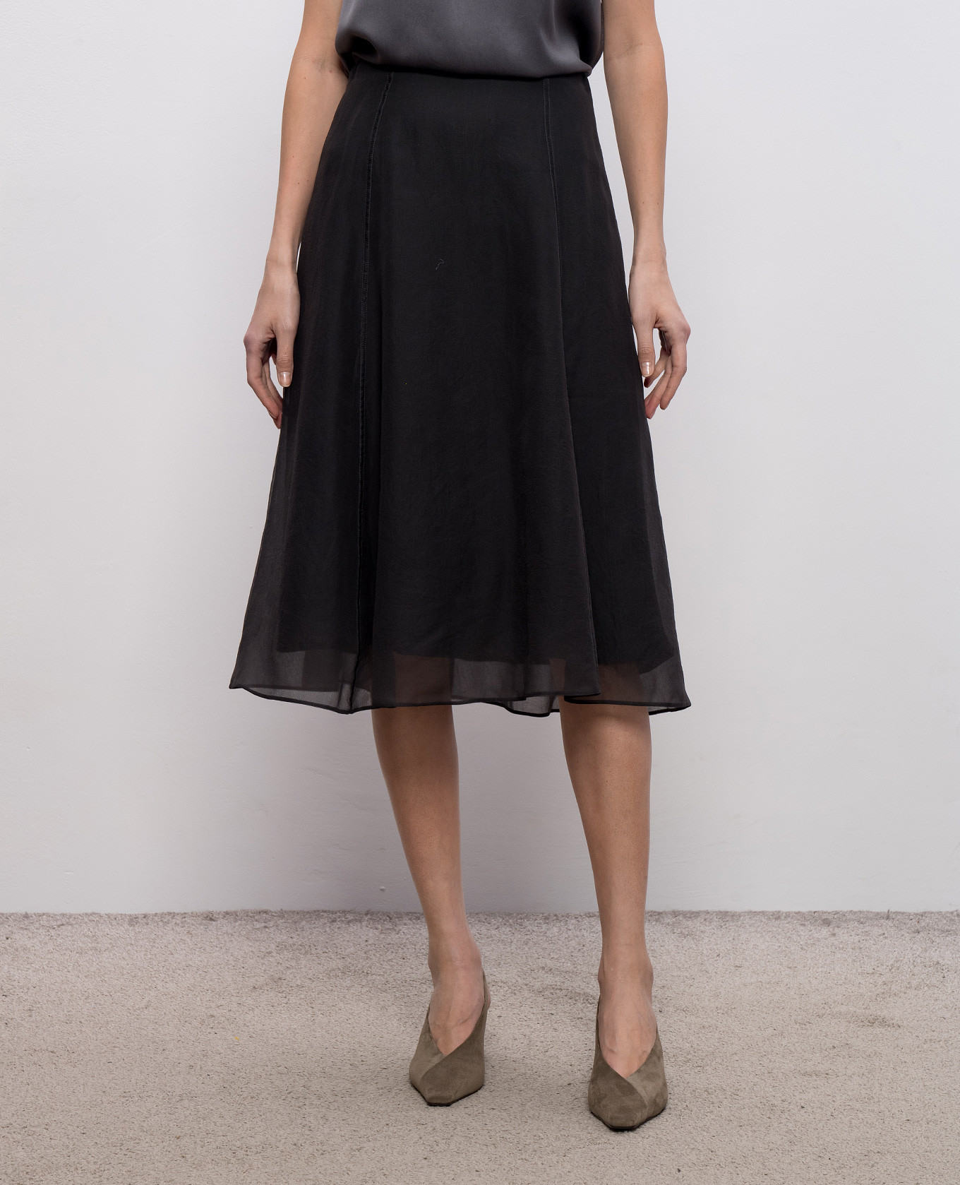 

Gray silk skirt Brunello Cucinelli, Grey