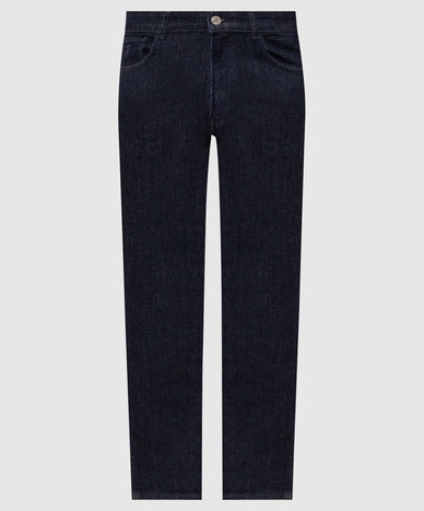 Blaue Jeans mit Logo-Aufnäher