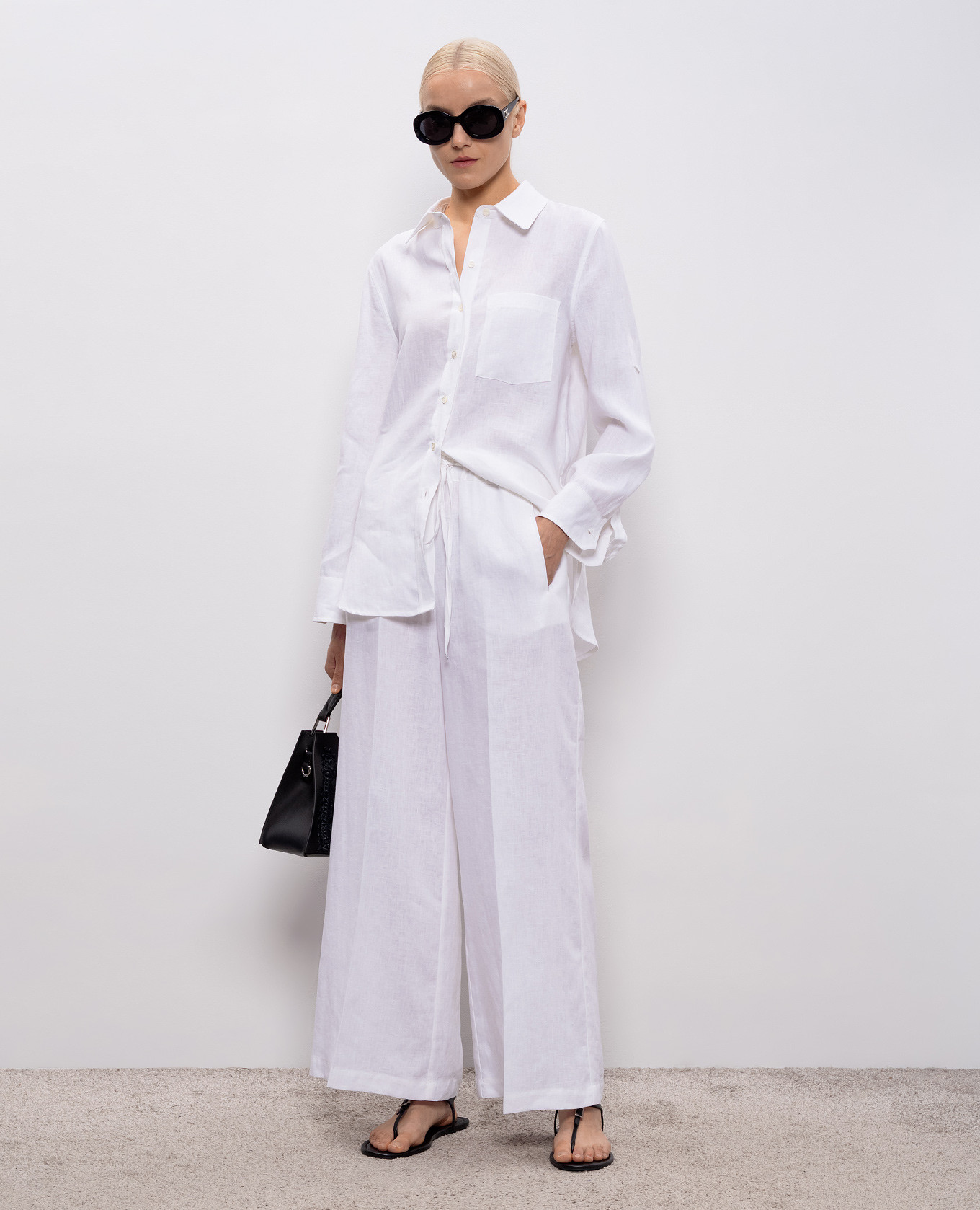 

White linen shirt Babe Pay Pls
