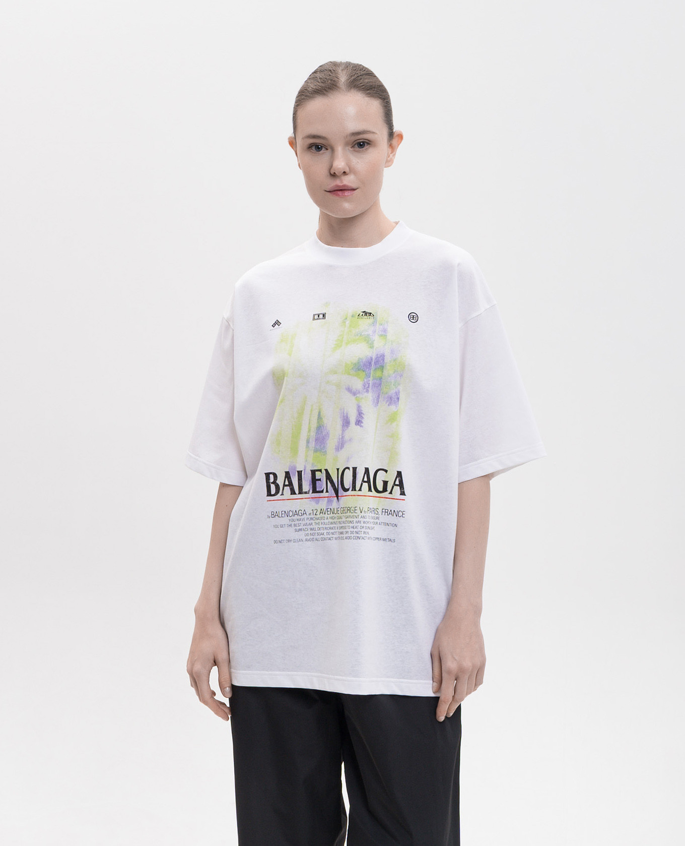 

The Window white T-shirt with print Balenciaga