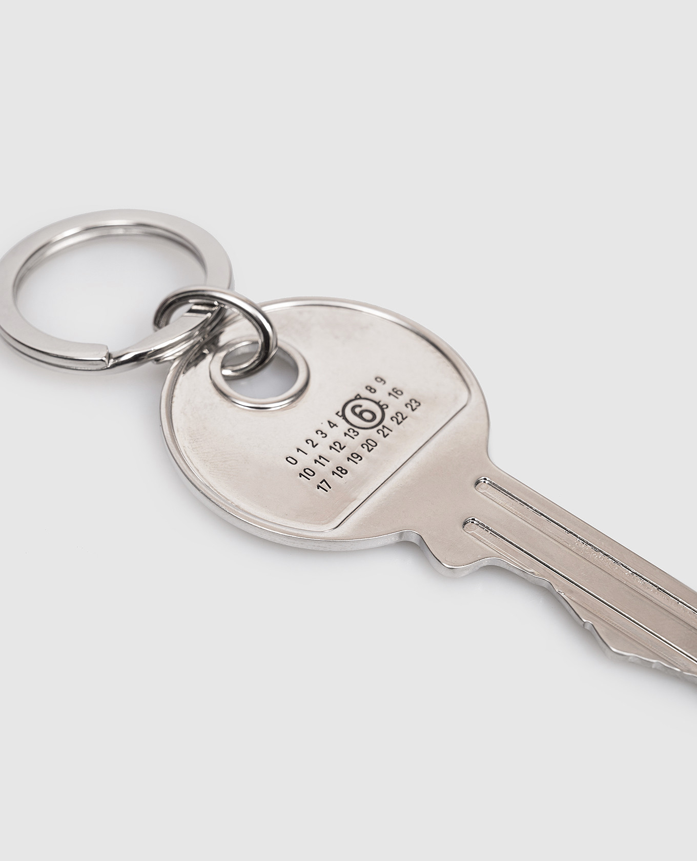 Silver key ring with emblem Maison Margiela MM6 3