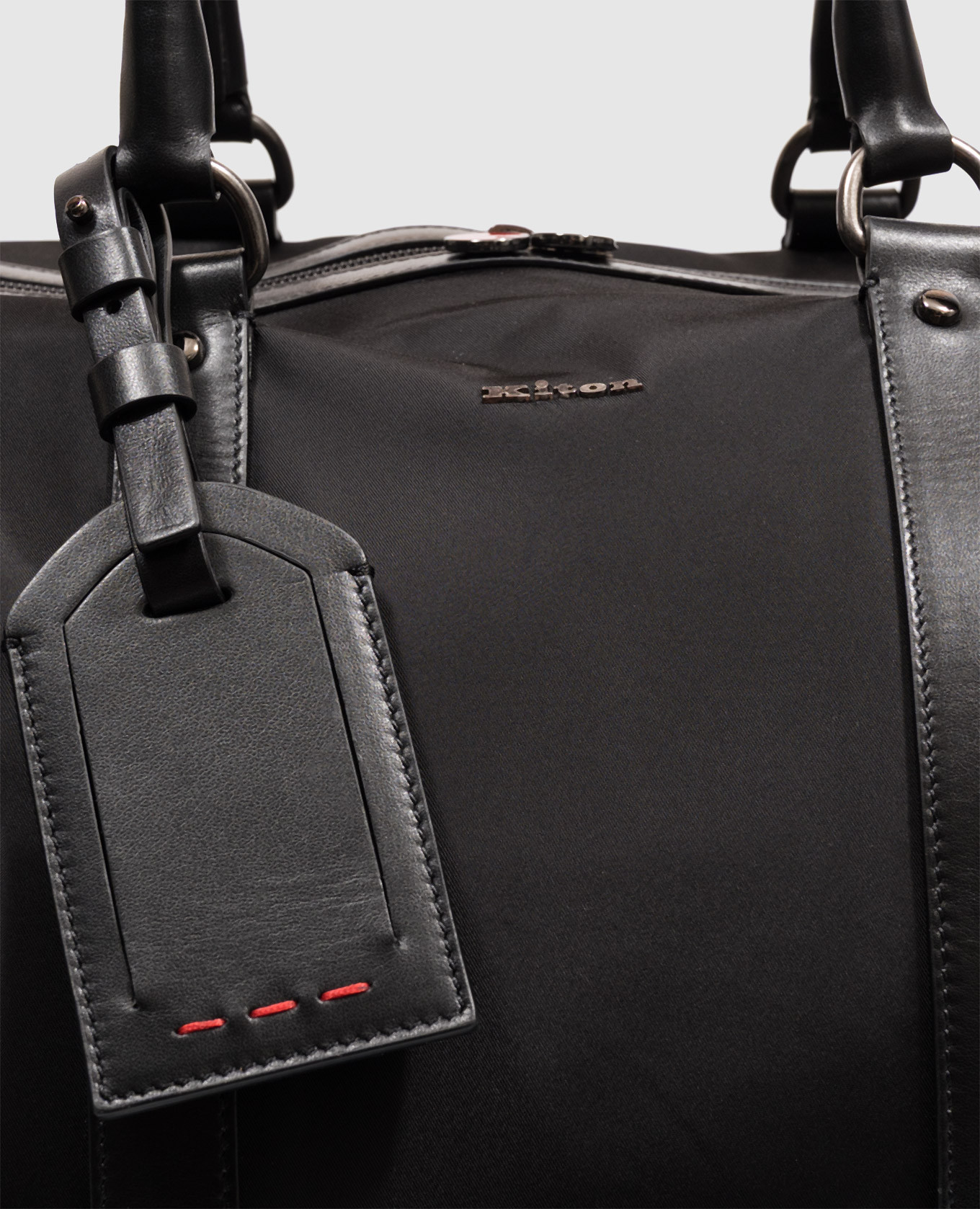 Black travel bag with metal logo Kiton 4