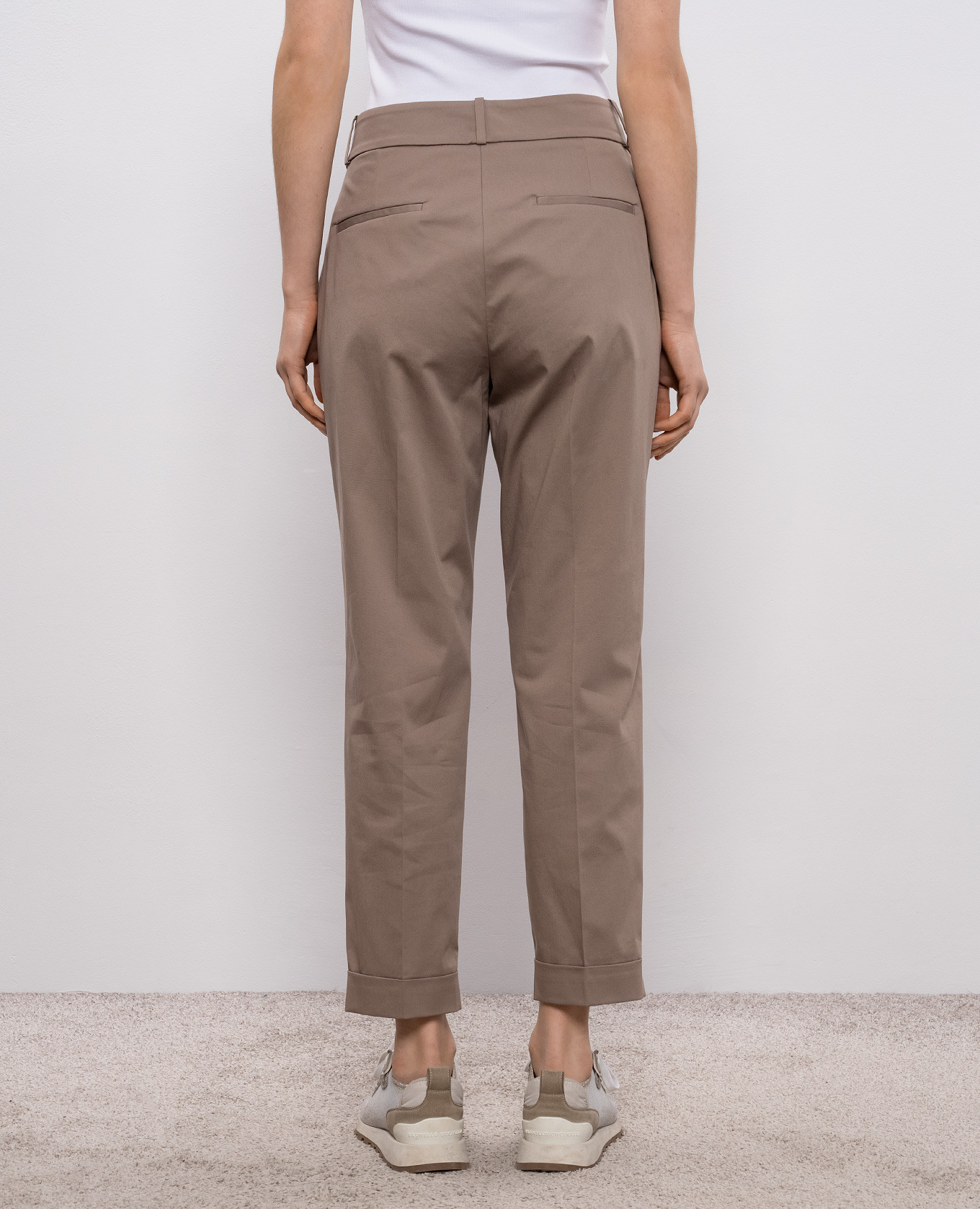 

Brown pants Peserico