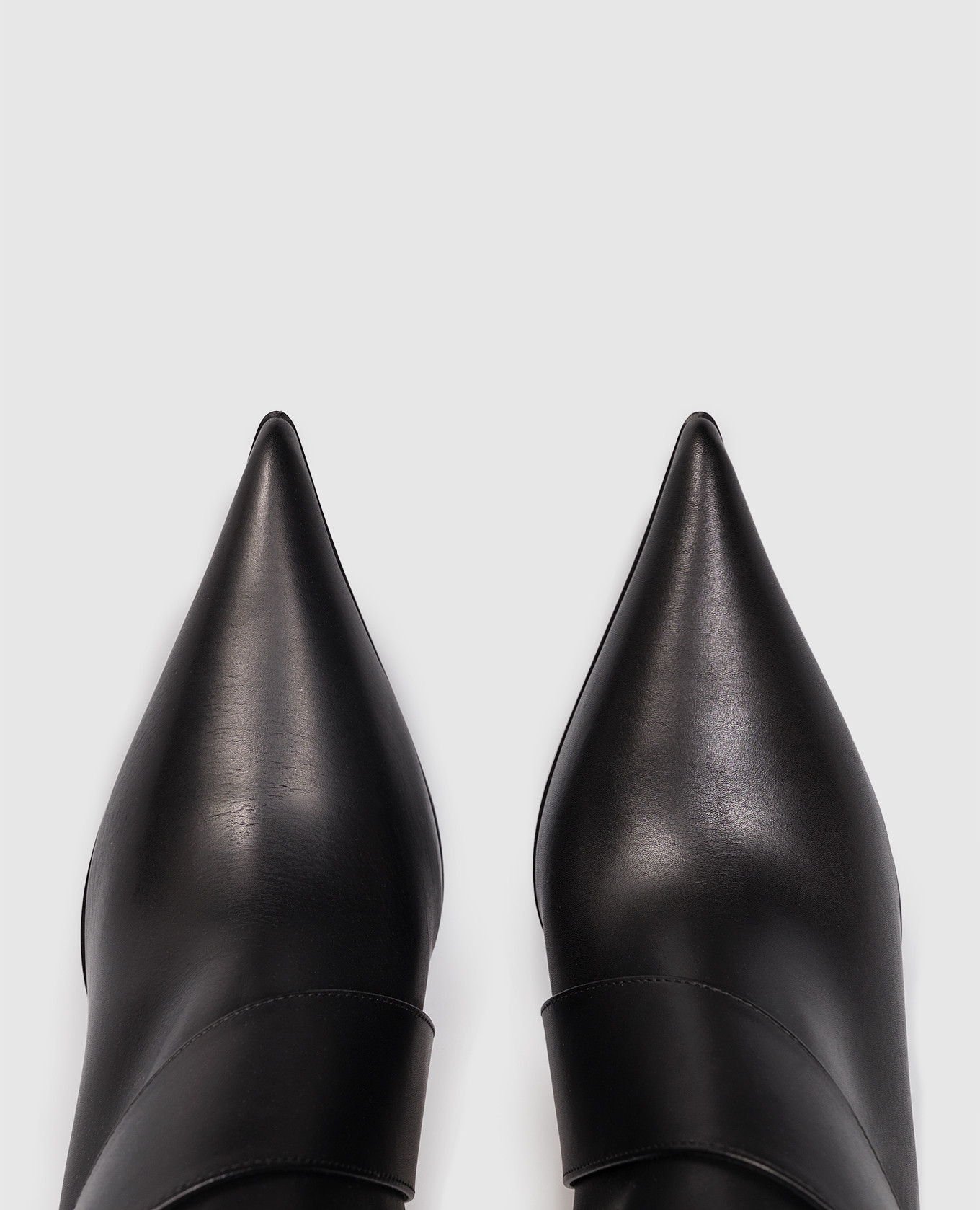 Black leather Heron Buckle ankle boots Alexander McQueen 4