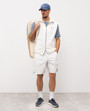 Brunello Cucinelli White vest with contrasting embroidered emblem MM49A7450G