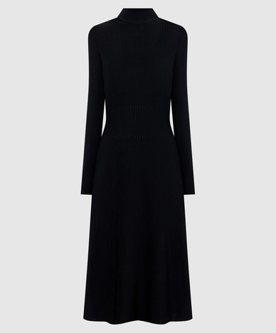 Vestido negro de lana acanalada