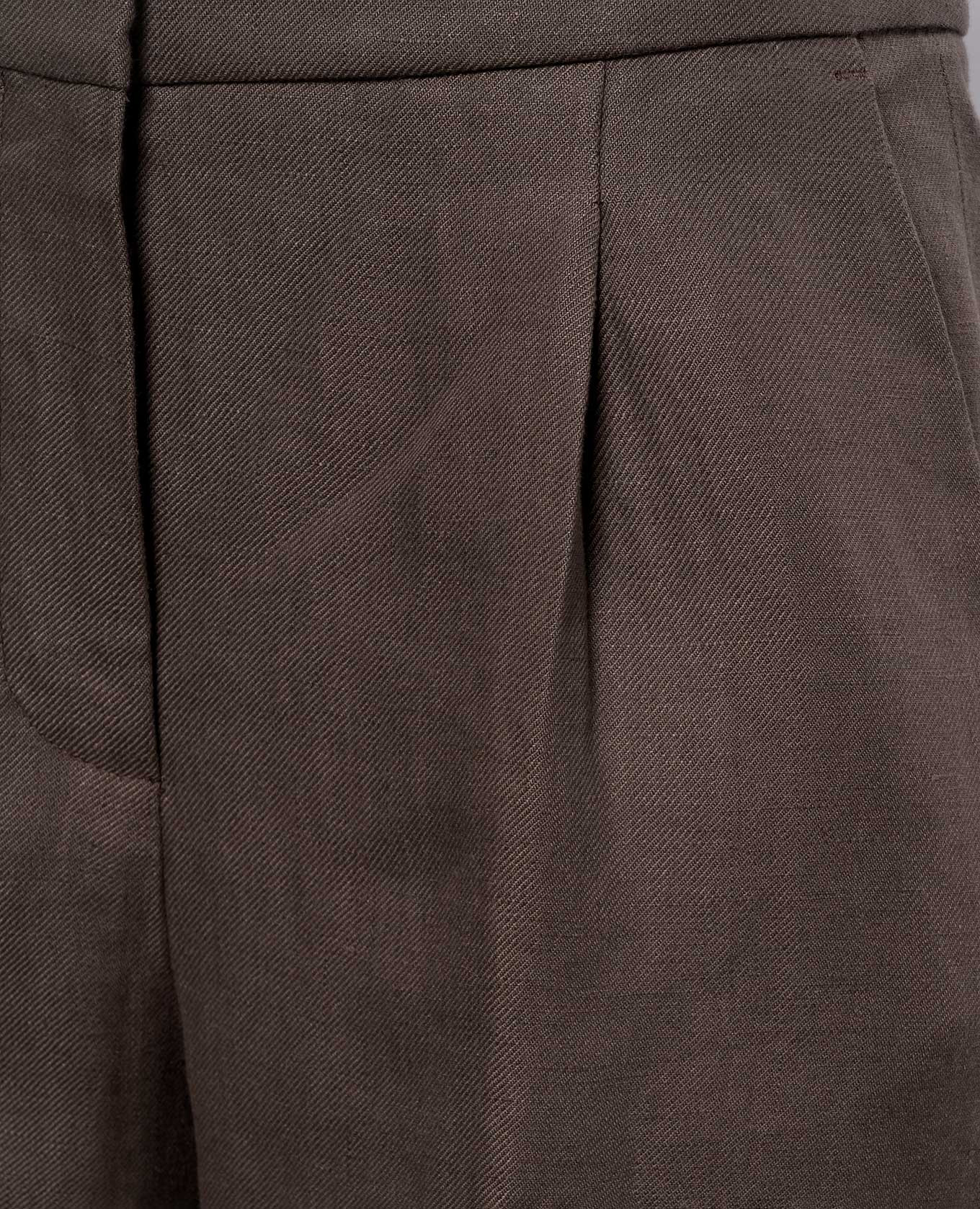 

Brown linen shorts Peserico