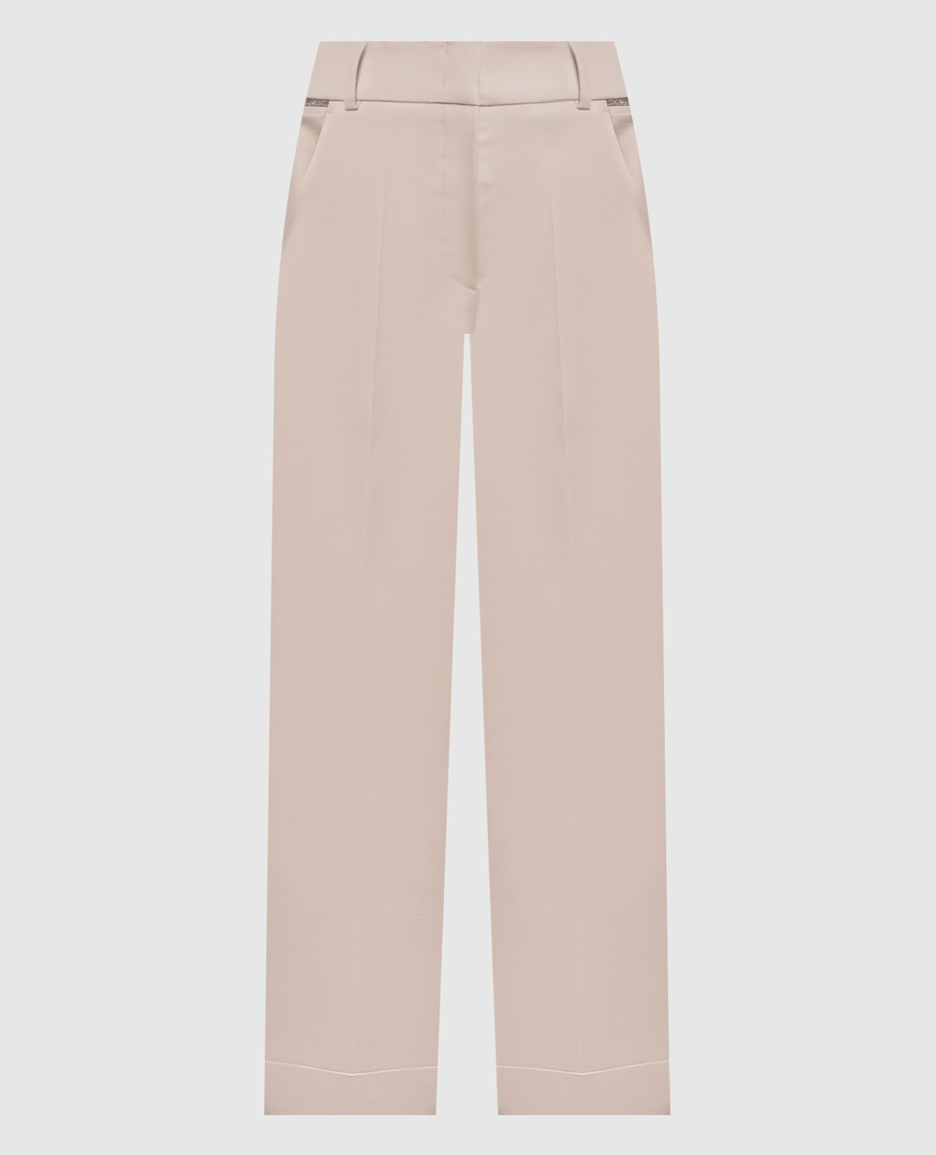 Beige pants with a monil chain