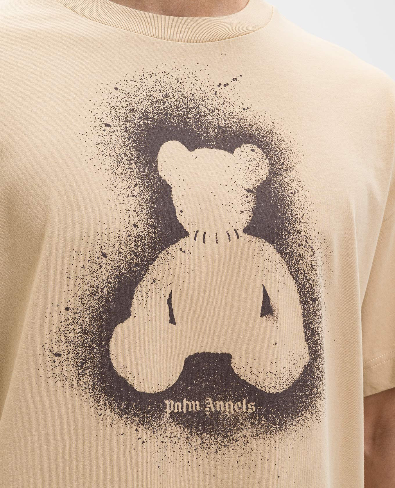 

Beige Spray Bear T-shirt Palm Angels