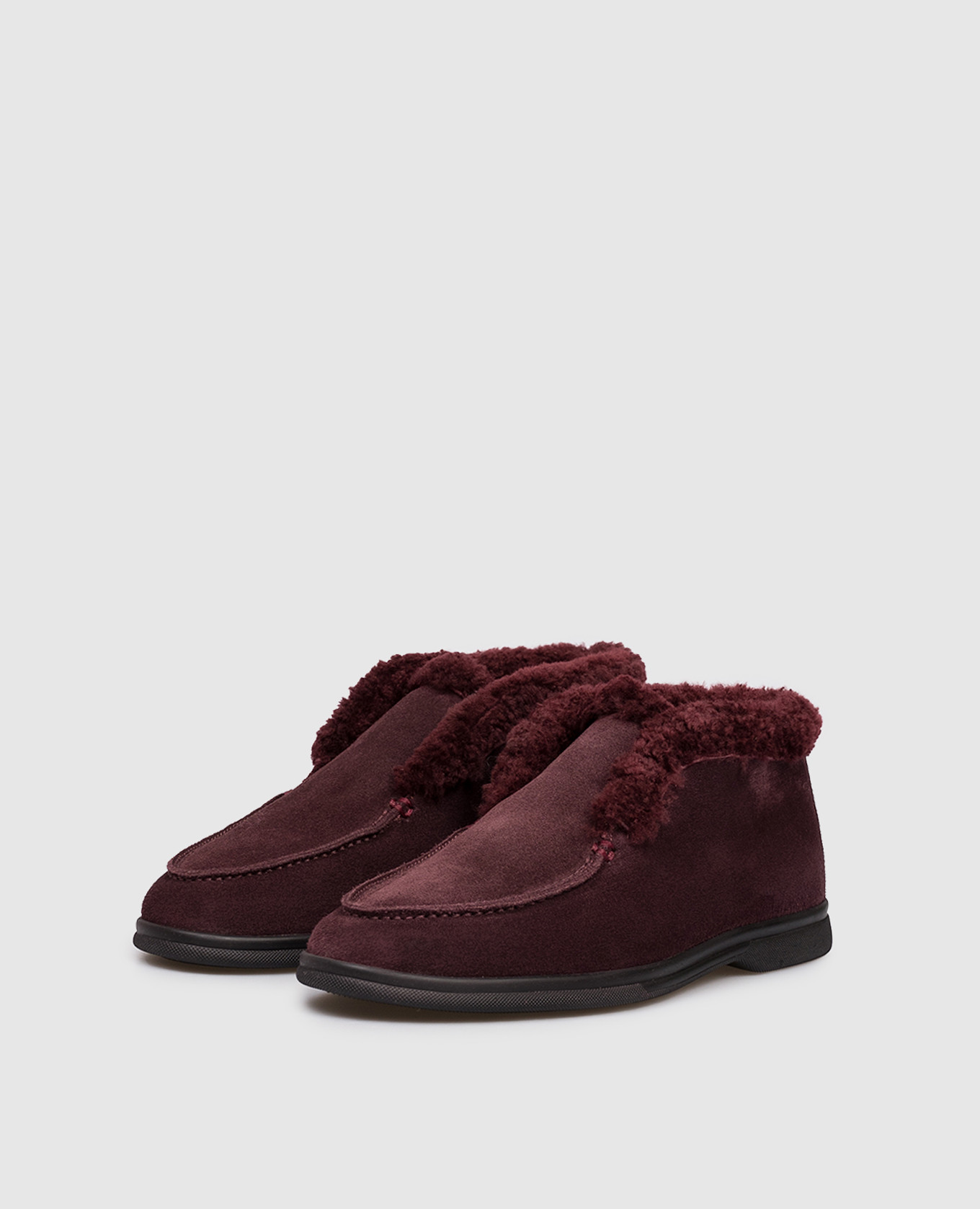 

Burgundy suede deserts with fur Babe Pay Pls