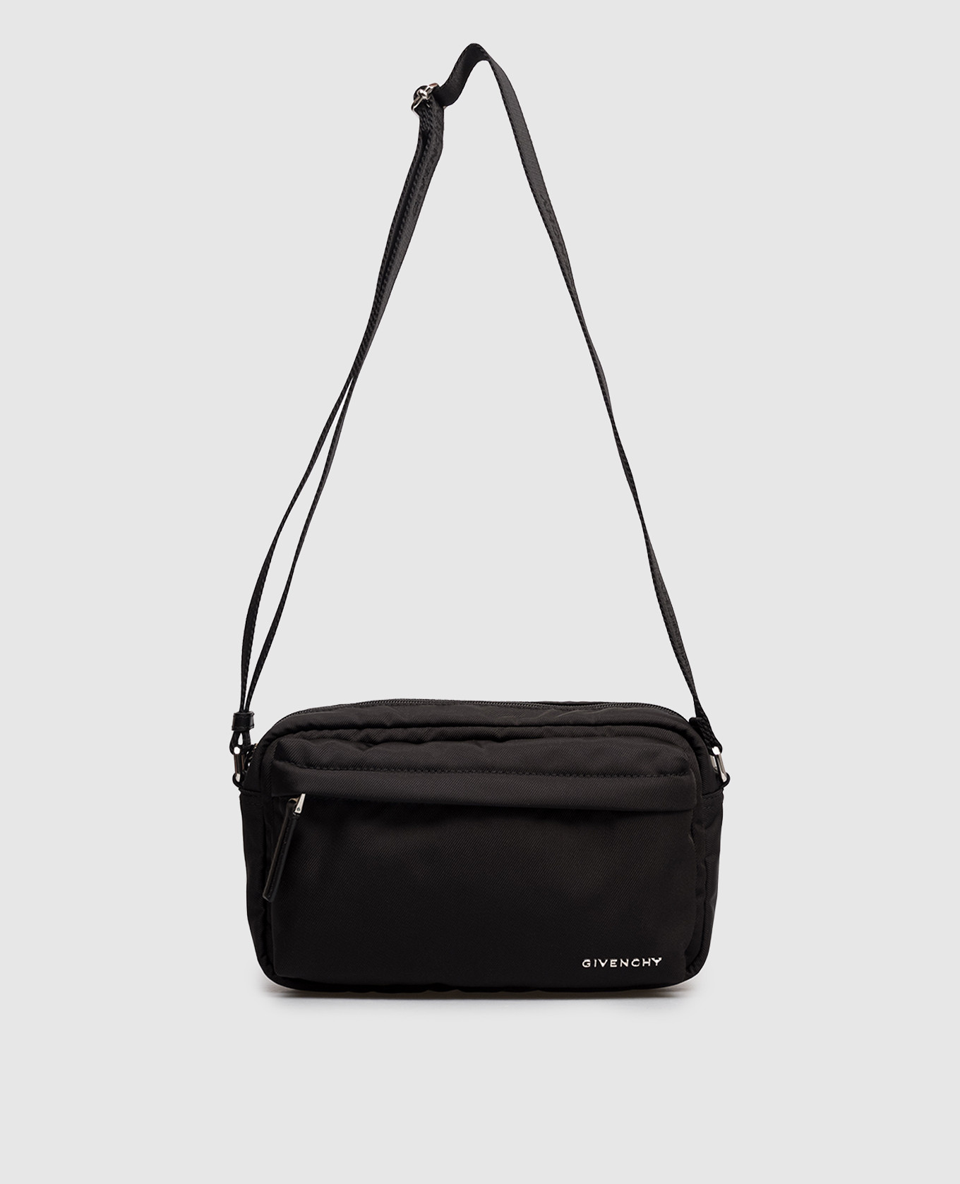 

Black Essential U bag Givenchy