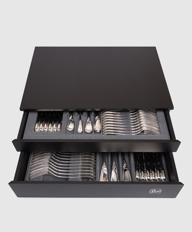 Visconti cutlery set in a wooden case