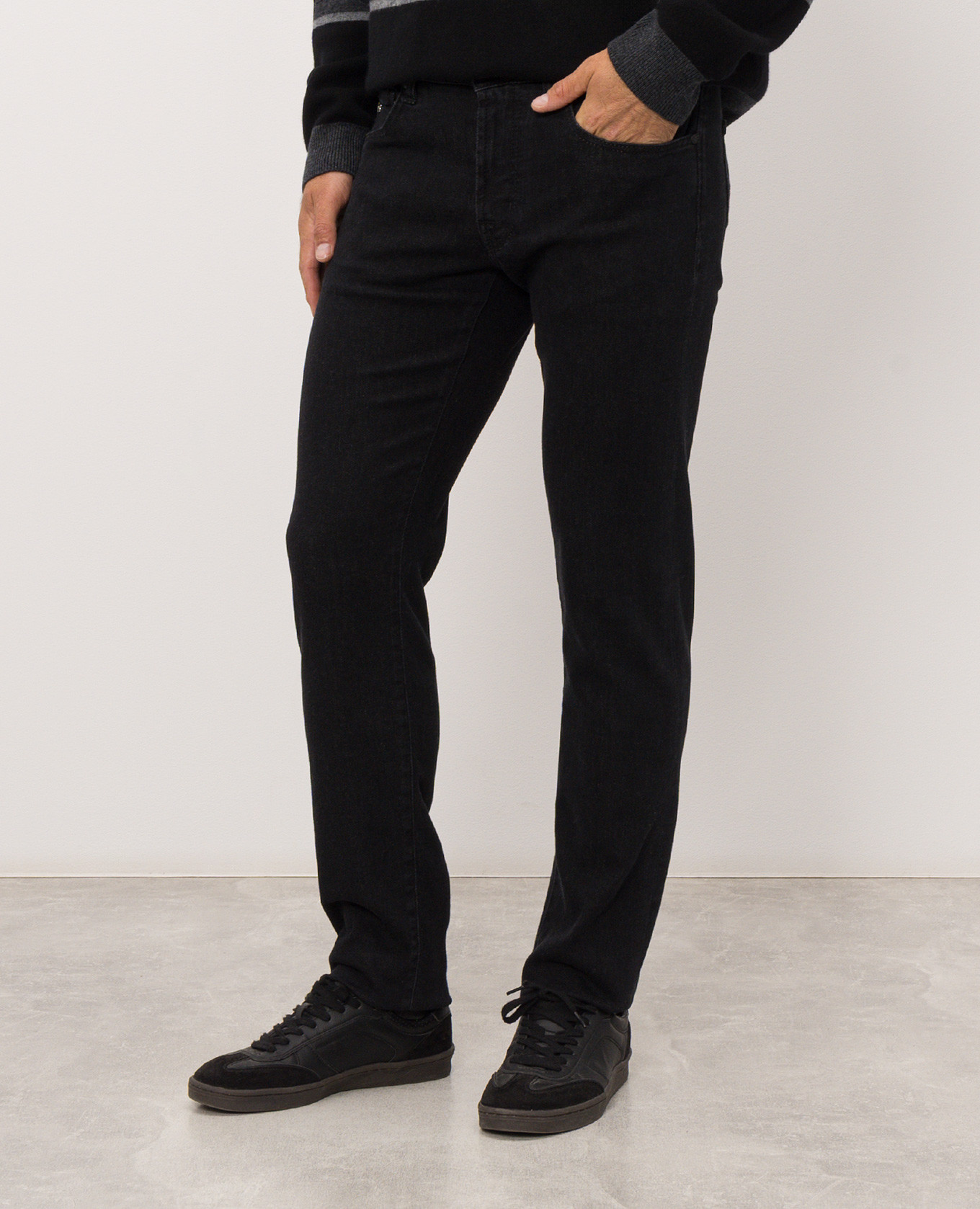 Michelangelo dark blue jeans Tramarossa 3