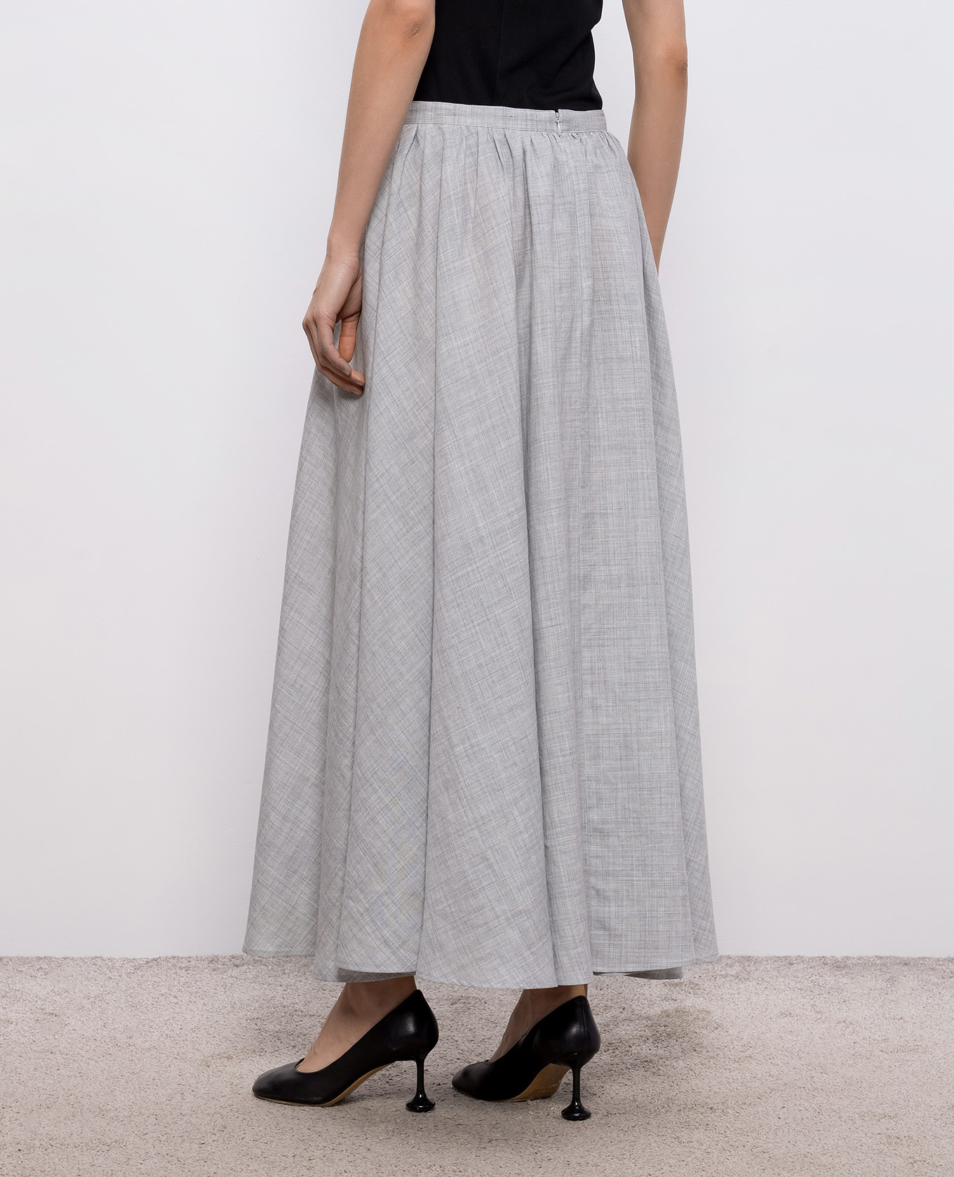 Gray skirt with sash Intoca 4