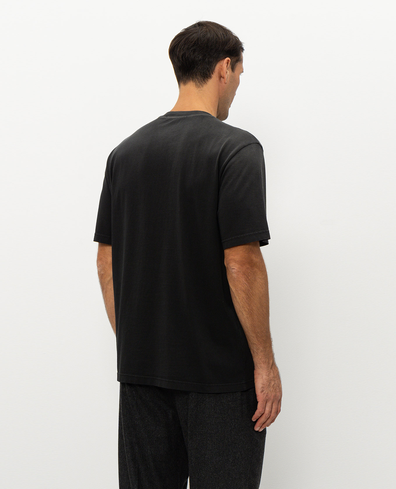 Black T-shirt with print Iceberg 4