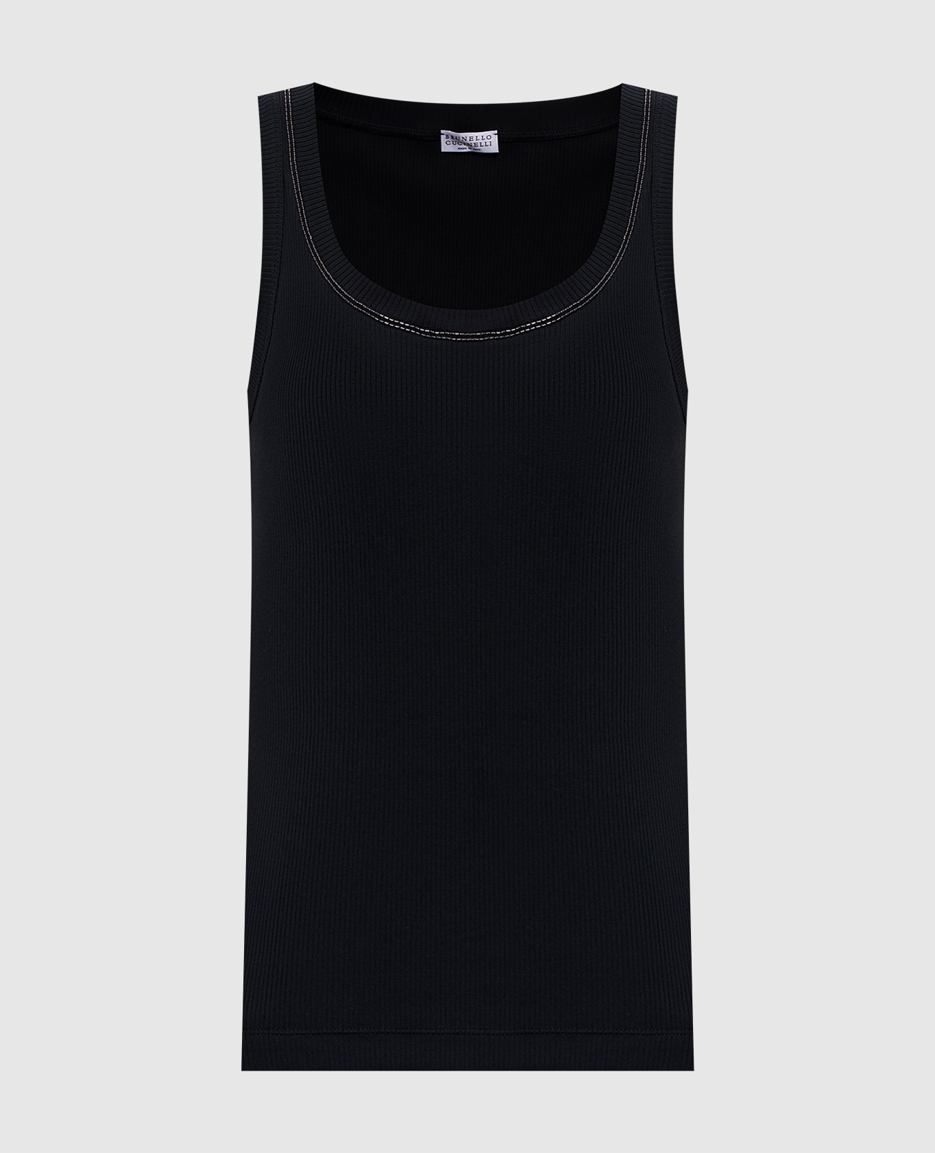 Black ribbed top with monil chain