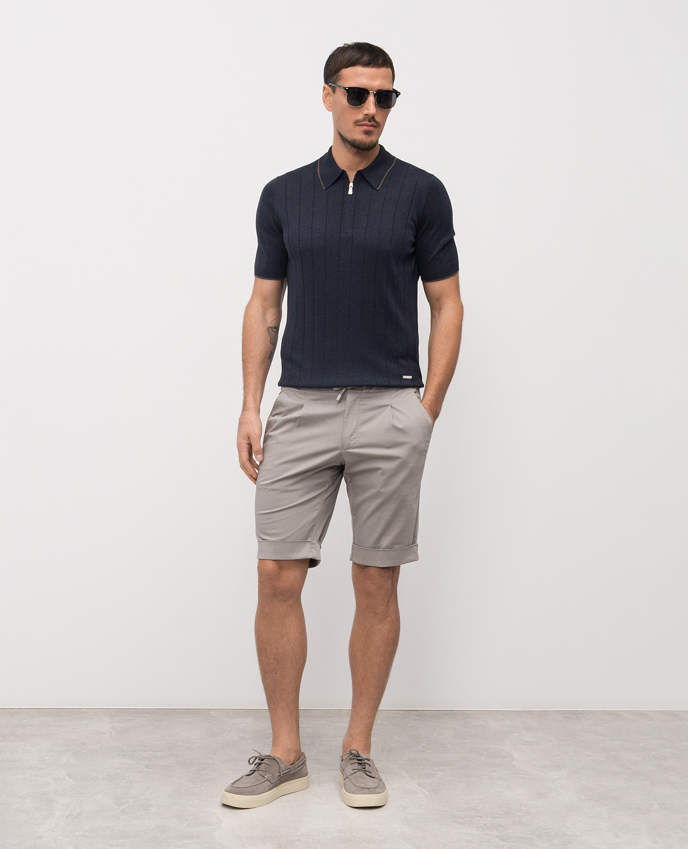 

Grey shorts with lapels Enrico Mandelli