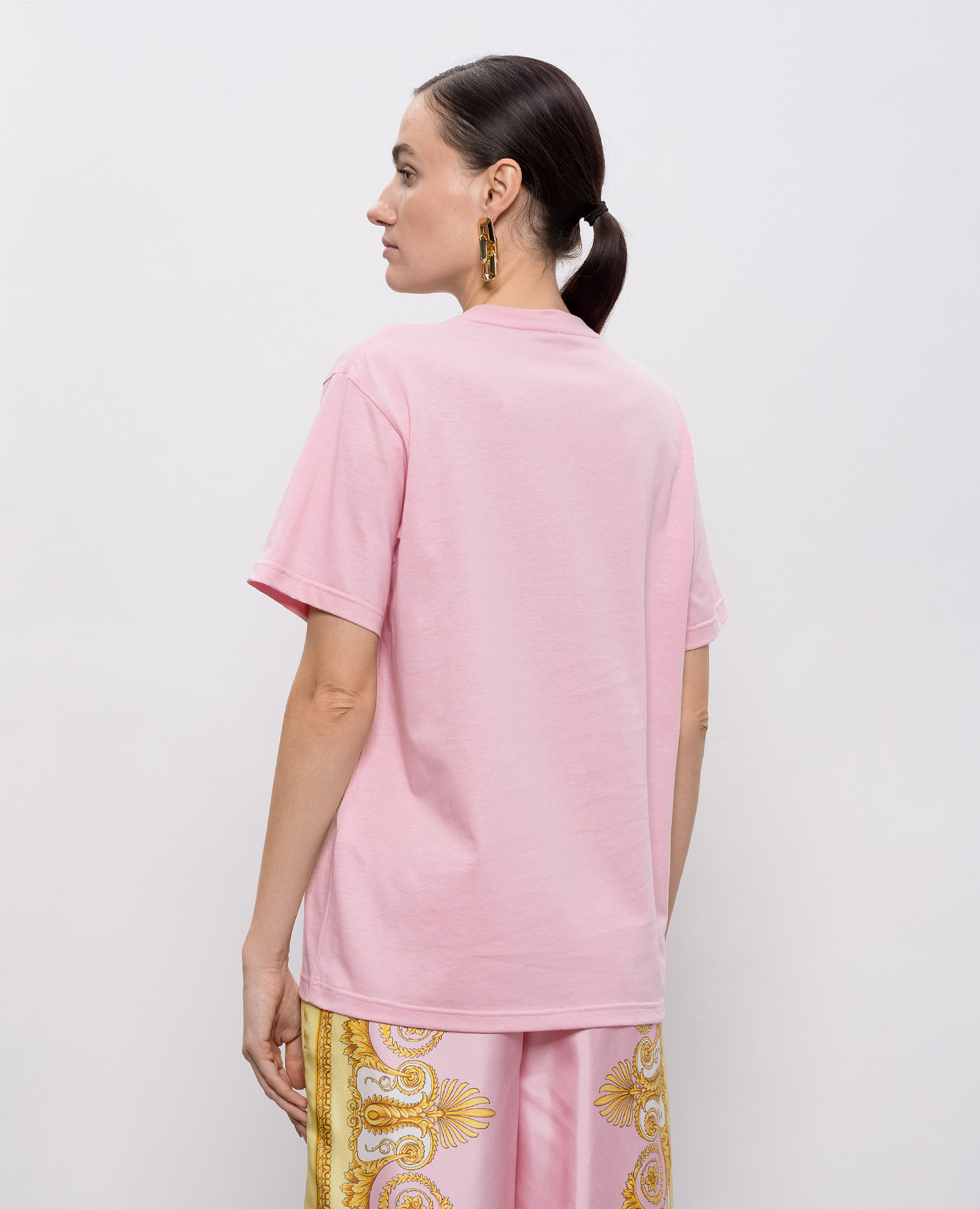 

Pink T-shirt with logo Versace