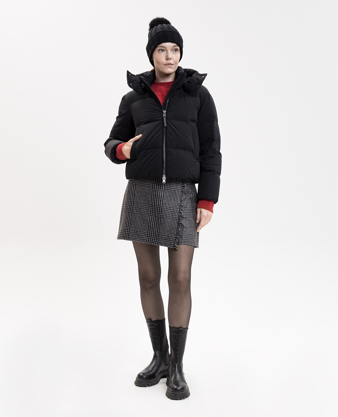 Black down jacket Madison Woolrich 2