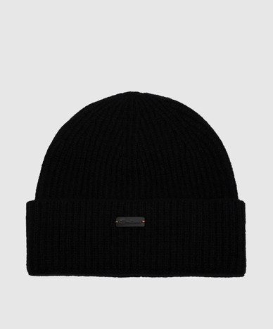 Black cashmere hat
