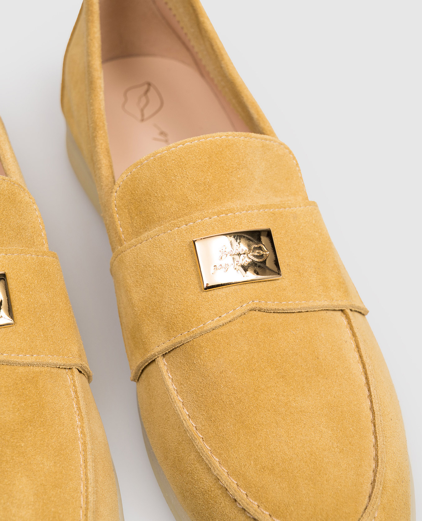 

Yellow suede loafers with logo engraving Babe Pay Pls