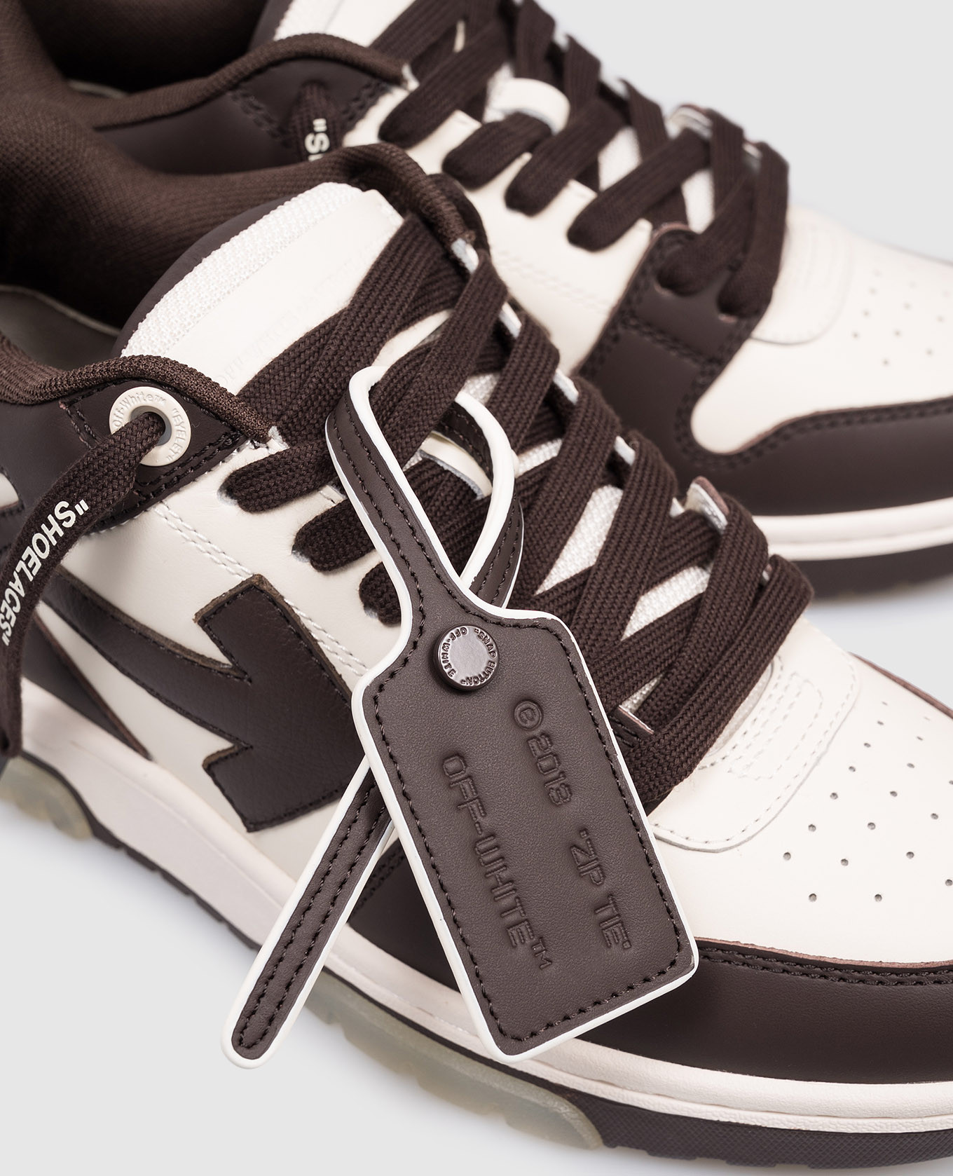 

Out Of Office brown leather sneakers Off-White