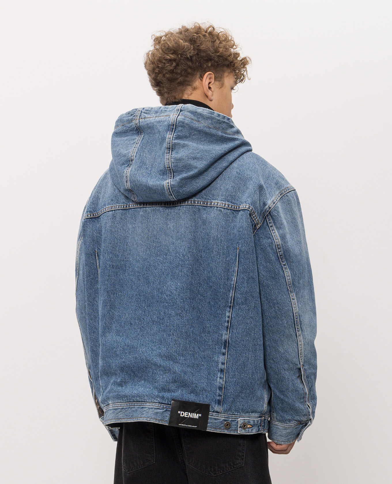 Blue denim jacket with a worn effect Off-White 4