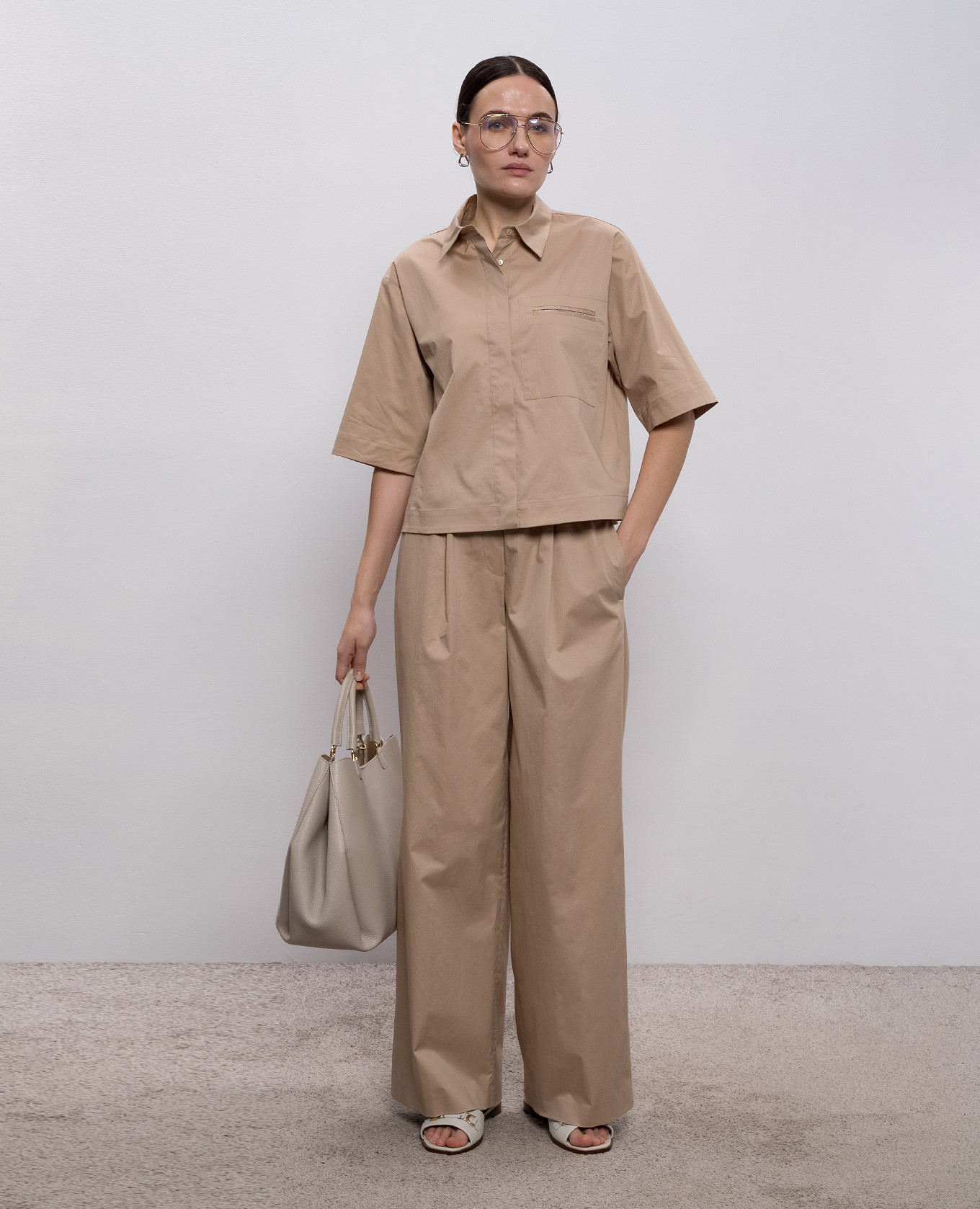 

Beige shirt Peserico