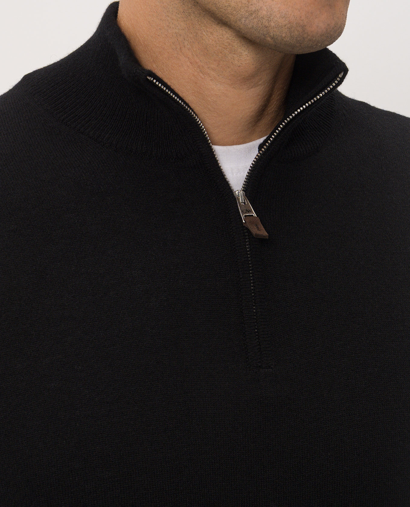 Black cashmere jumper Cashmere&Whiskey 5