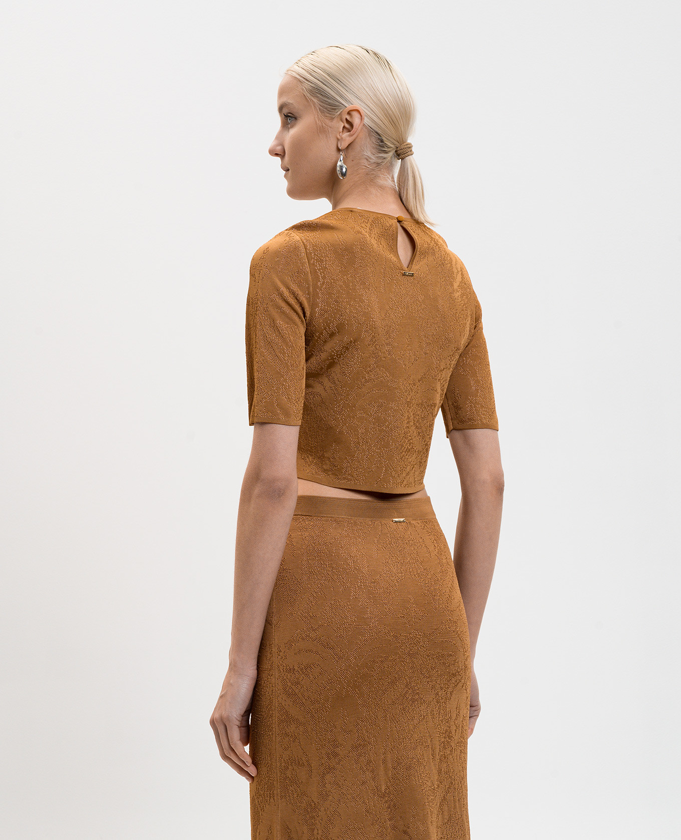

Brown top with woven pattern Twinset