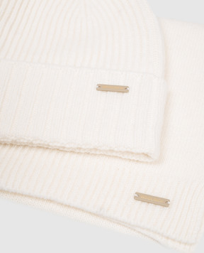 Woolrich White hat and wool scarf set CFWWAC2029FRUF0659