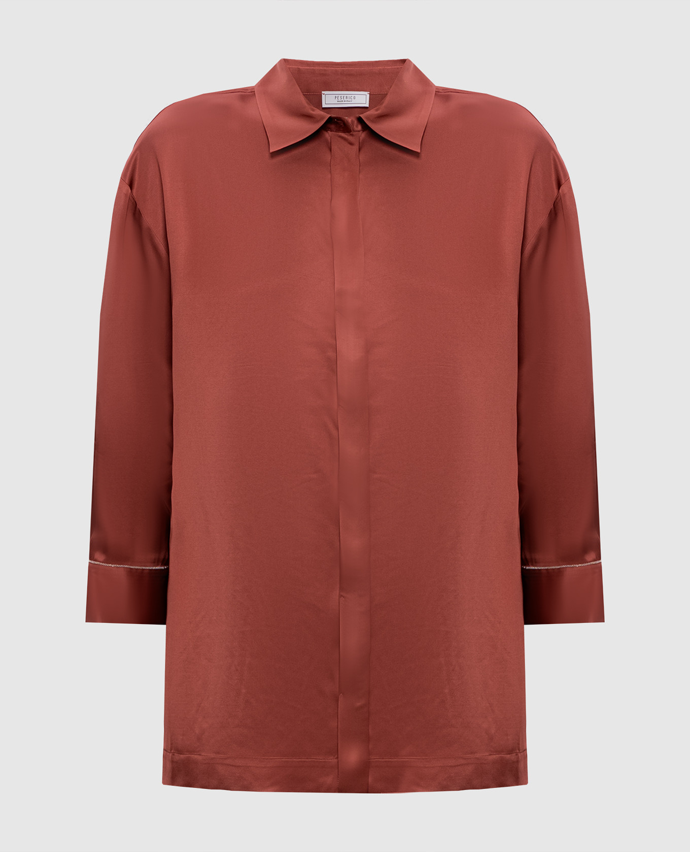 

Red blouse with monil chain Peserico