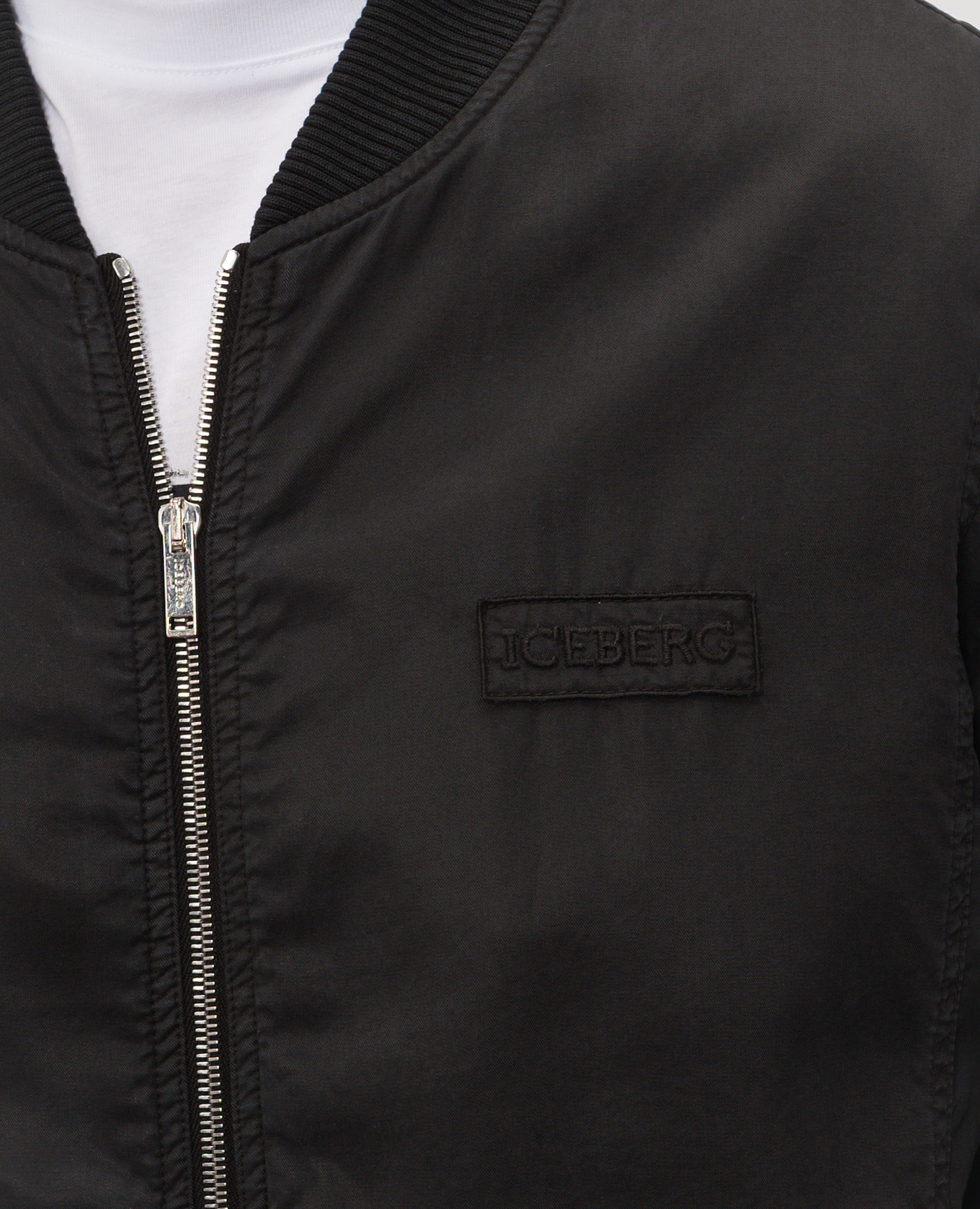Black bomber jacket with logo patch Iceberg 5
