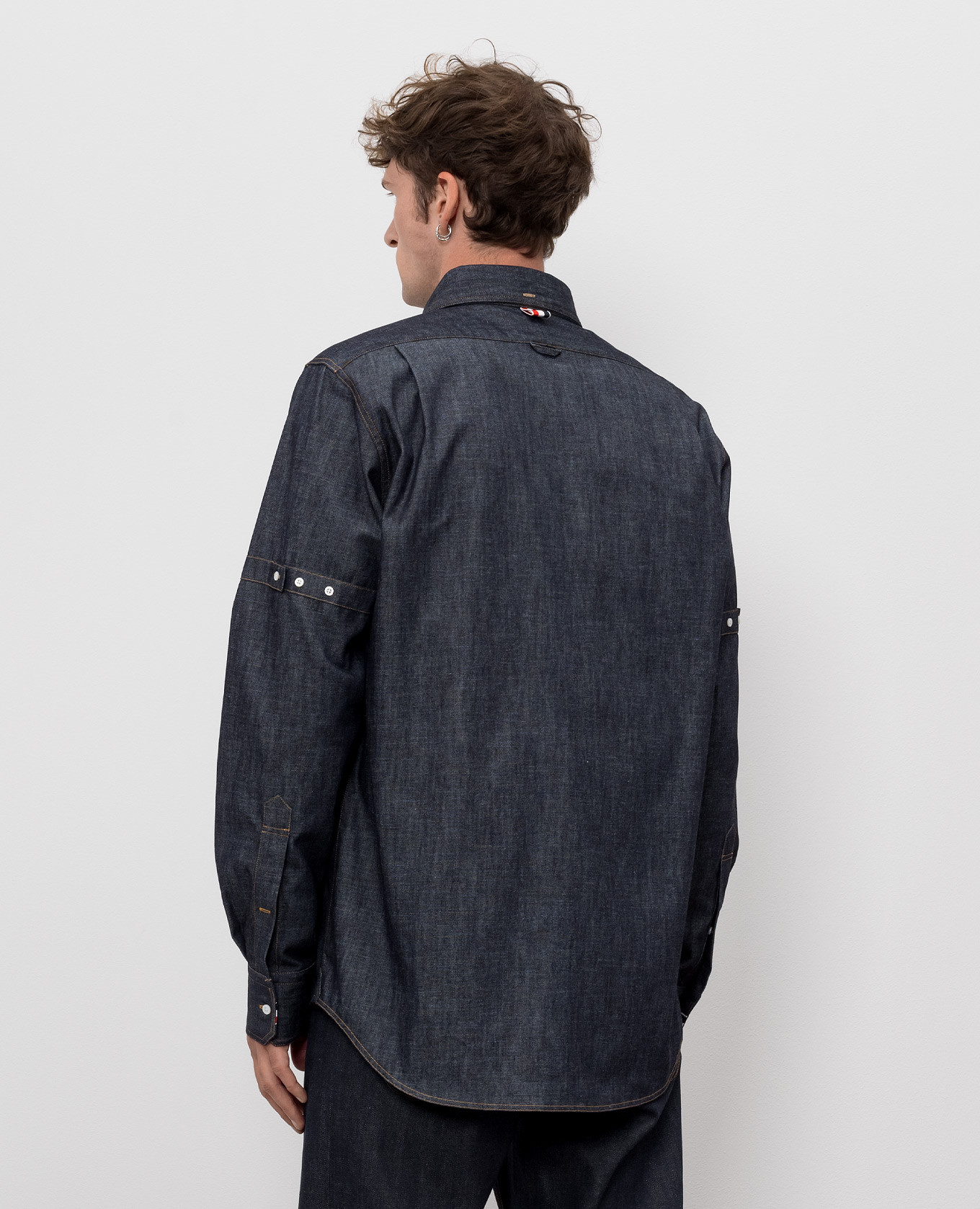 

Blue denim shirt with a patch Thom Browne