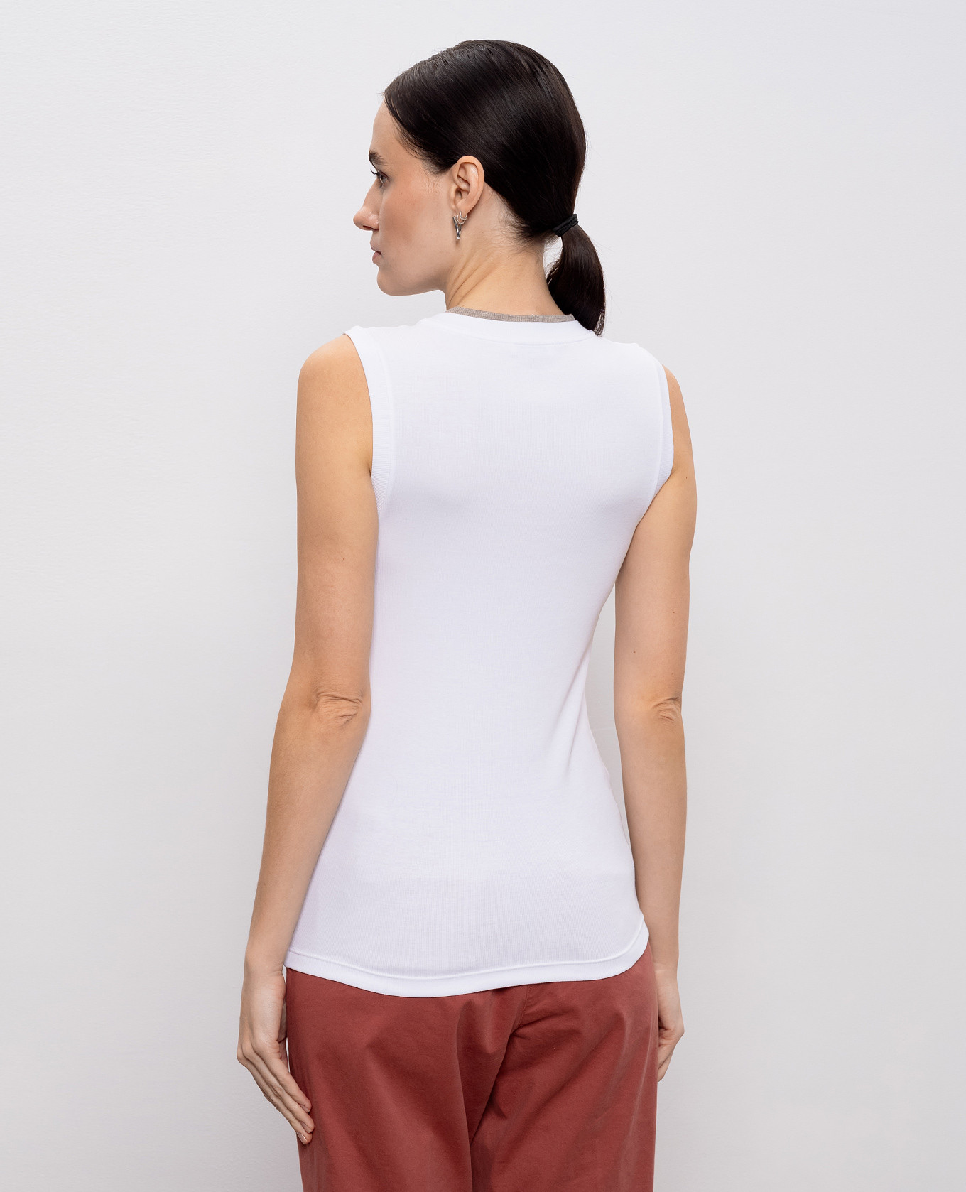 

White top with monil chain and lurex Peserico